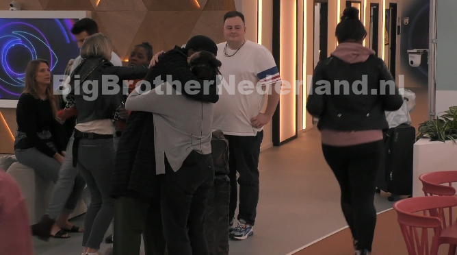Daniëlle, Jowi en Nathalie verlaten vrijwillig het Big Brother huis