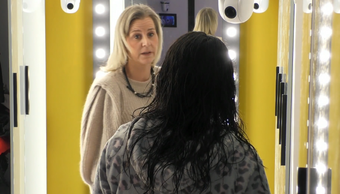 De eerste ruzie in Big Brother is een feit, Nathalie en Daniëlle hebben onenigheid
