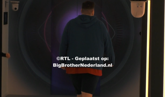 Big Brother laat de bewoners shoppen in de gameroom