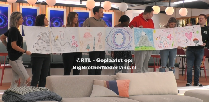 De groep presenteert hun gezamenlijke kunstwerk en de genomineerden zijn terug uit de gameroom