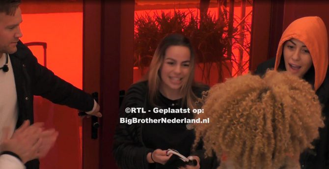Nouchine wint immuniteit en is huismeester en Leroy moet zijn immuniteitspin inleveren