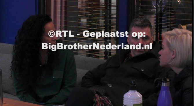 Peter frustreert zich aan Nawel en Leroy drukt op de rode knop