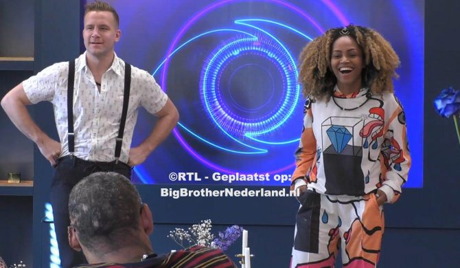 Kristof heeft een immuniteitspin gepakt nadat hij met Grace drie secret missions gedaan heeft