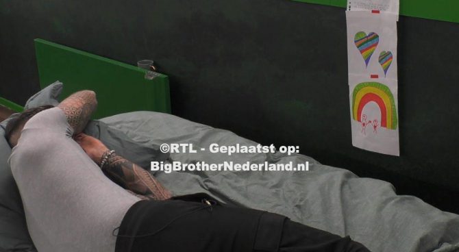 Leroy heeft het zwaar nadat hij genomineerd is