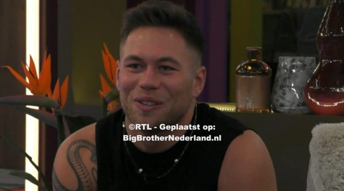 Danny wint de eerste time game en mag binnenkort als allereerst de secret room in