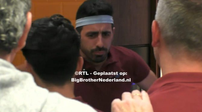 De bewoners doen heel de dag een time game, heeft Danny gewonnen?