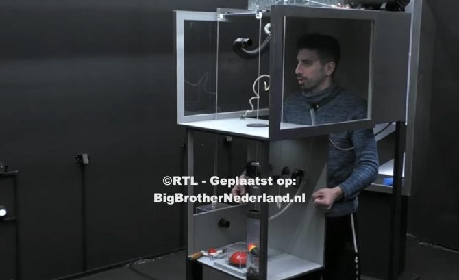 Ali rond wederom succesvol een spel af in de secret room