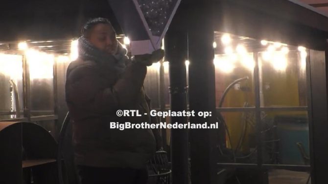 Nachtelijke fan schreeuwt boodschappen over het hek en Jolien en Chiara vinden Rob te oud voor Big Brother
