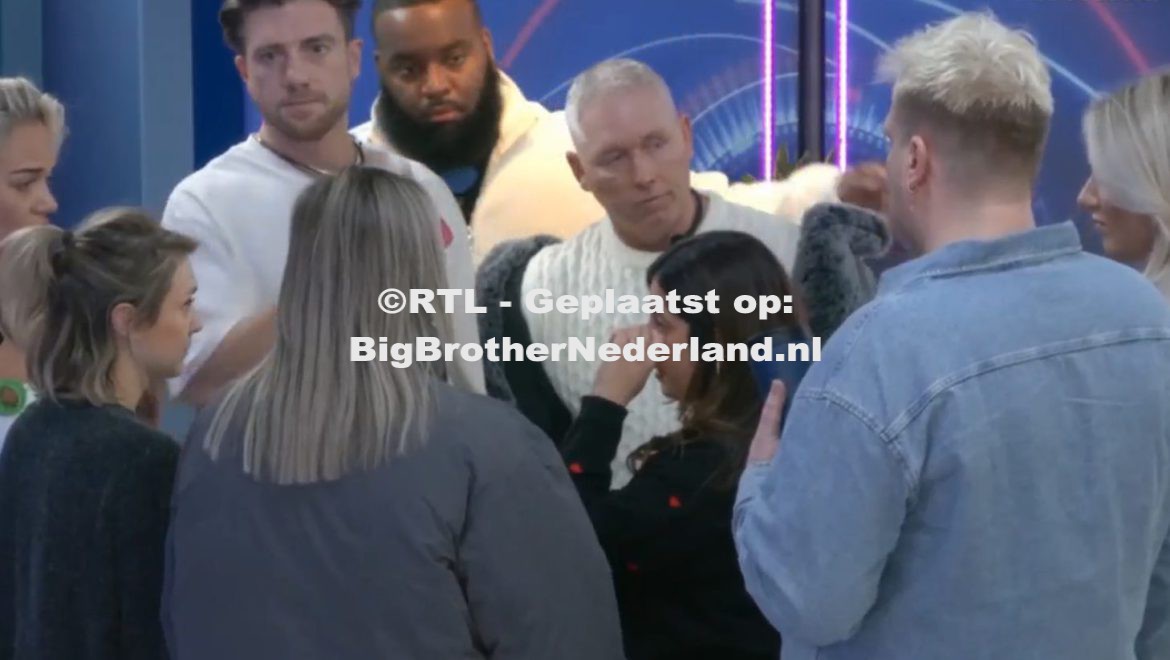 De secret mission van Tom en Ronahi is mislukt, de twee blijven genomineerd Big Brother