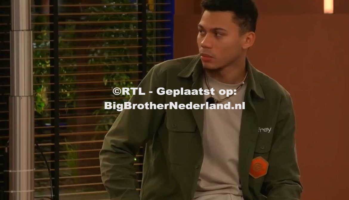 Jeffrey is ervan overtuigt dat Axel moet vertrekken met zijn achterbakse daden